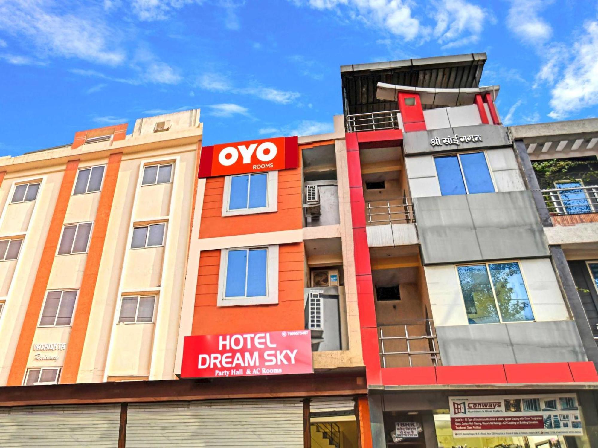 O Honey Palace In Hotel